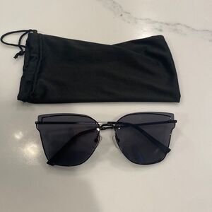 Sunglasses Black Metal Frame